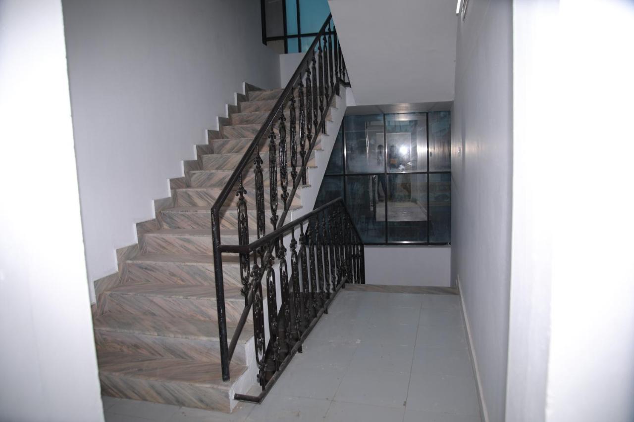 Отель Meghna Residency Тривандрум Экстерьер фото